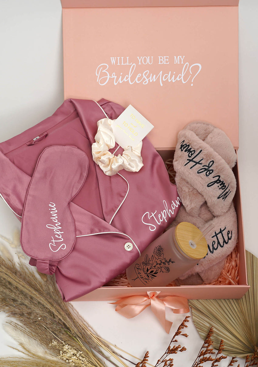 PERSONALIZED BRIDESMAID PROPOSAL GIFT BOX PREMIUM