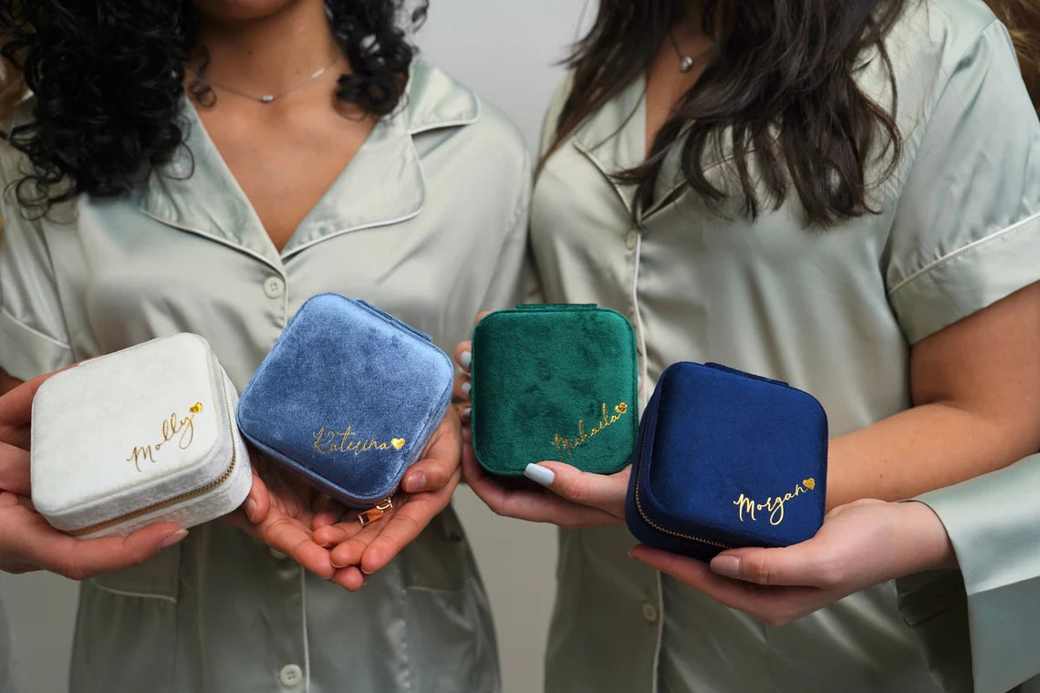 Personalized Name Velvet Bridesmaid Proposal Jewelry Box Case