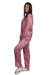 ASHLEY LONG CUSTOM BRIDESMAID PAJAMAS - VINYL NAME