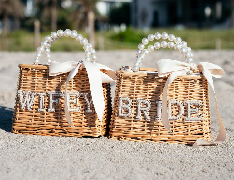 PERSONALIZED PEARLS BEACH BAG